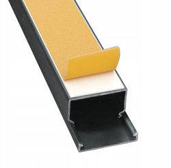 LISTWA KANAŁ KABLOWY PVC 32x15mm 32X15 CZARNY Z TAŚMĄ 2m ZPTS OBROWO